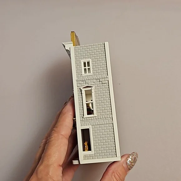 Hallmark Anniversary Edition 20 years of Keepsake Onaments Tannenbaum's Dept. 93 - Picture 7 of 10